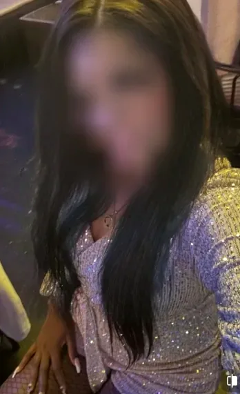 Cara, 36
