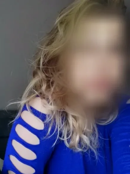 Helena, 36