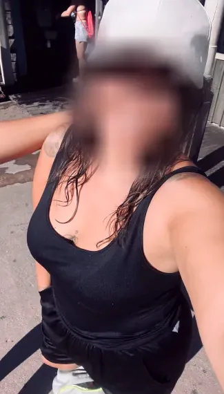Kathleen, 34