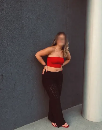 Miriam, 18
