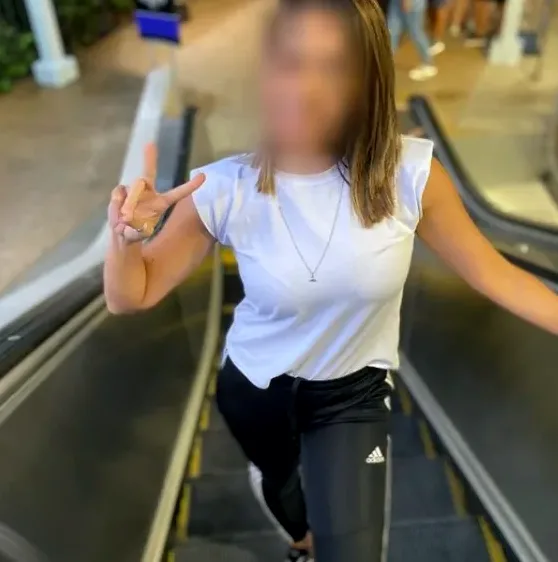 Nora, 36